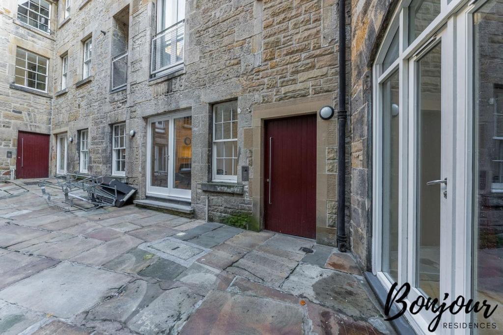 Spacious 2Br-2Ba - Grassmarket - Free Parking By Bonjour Residences Edimburgo Exterior foto