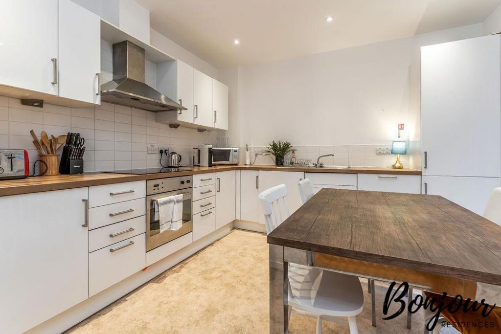 Spacious 2Br-1Ba - Grassmarket - Free Parking By Bonjour Residences Edimburgo Exterior foto
