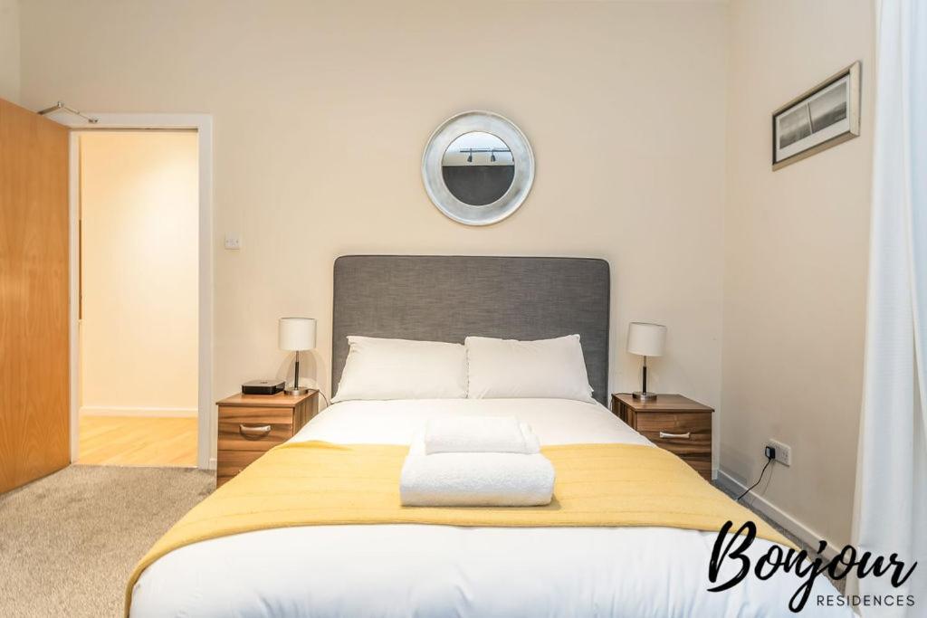 Spacious 2Br-1Ba - Grassmarket - Free Parking By Bonjour Residences Edimburgo Exterior foto