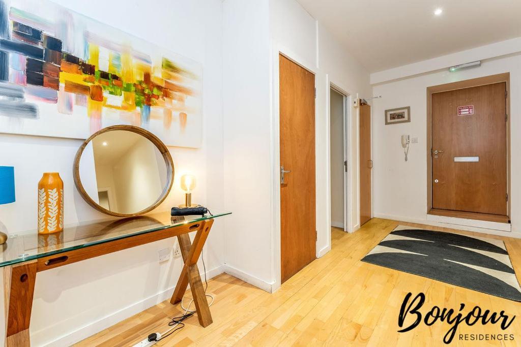 Spacious 2Br-2Ba - Grassmarket - Free Parking By Bonjour Residences Edimburgo Exterior foto